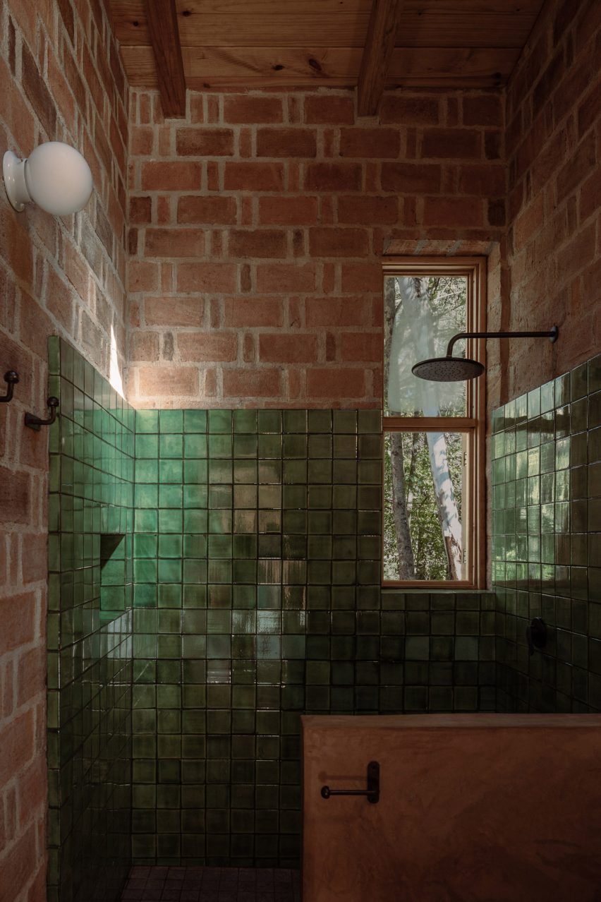 Casa Estelí by Colar