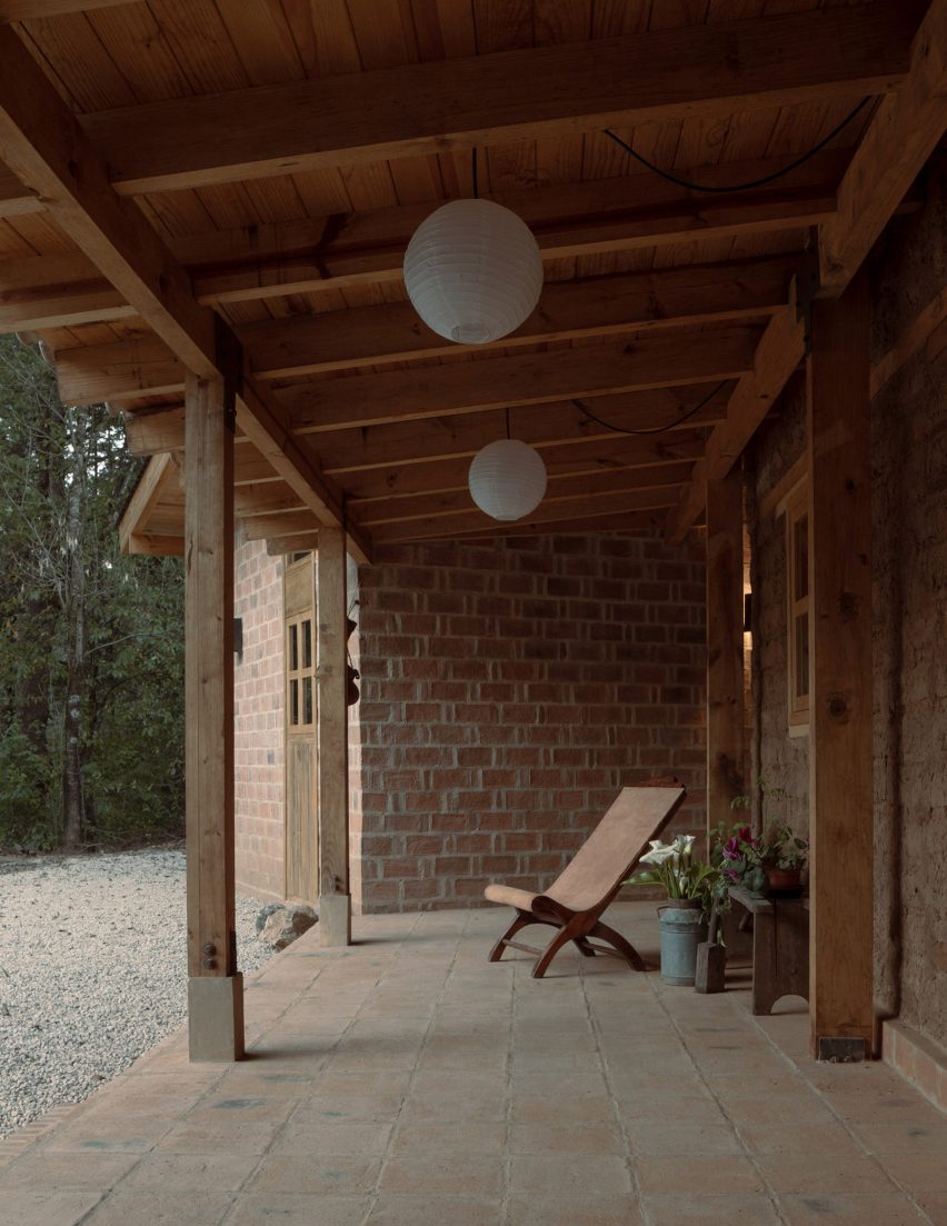 Casa Estelí by Colar