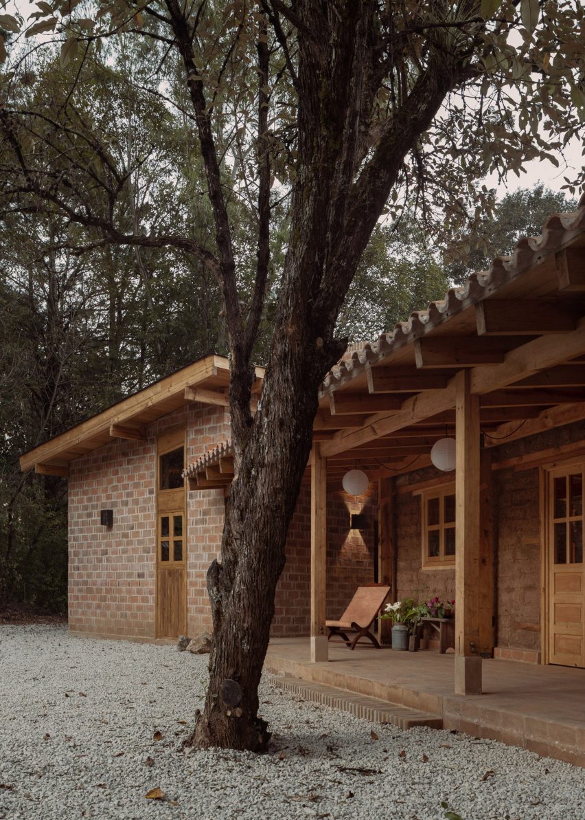 Casa Estelí by Colar
