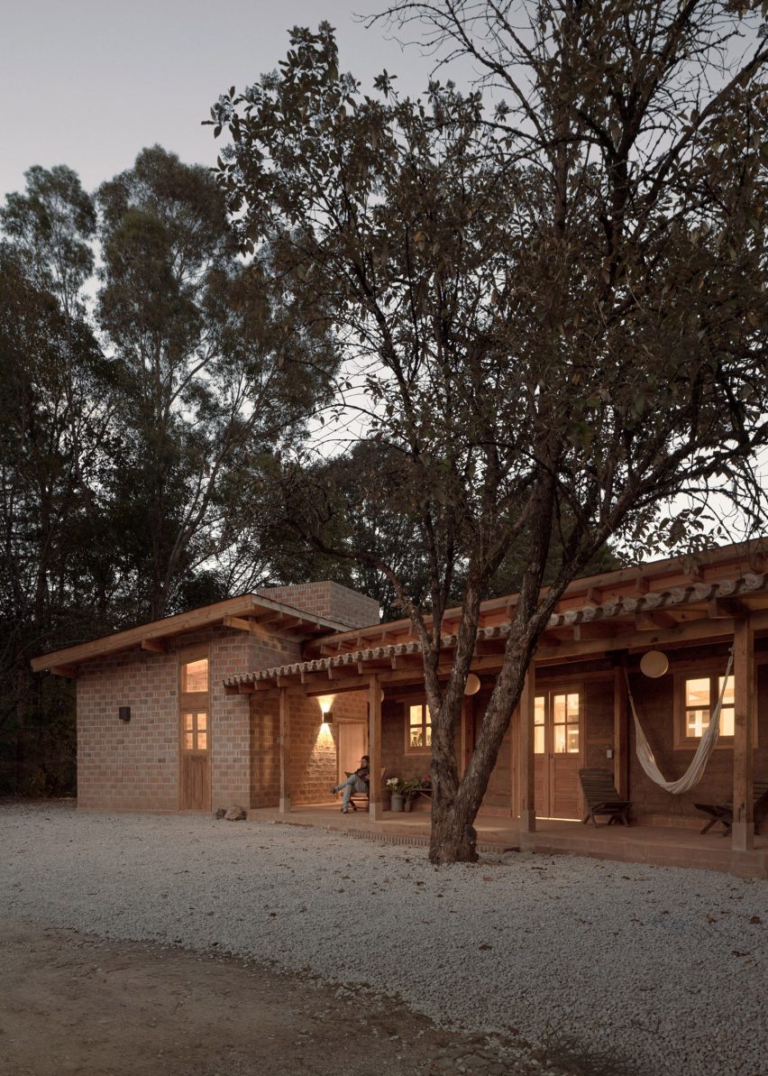 Casa Estelí by Colar