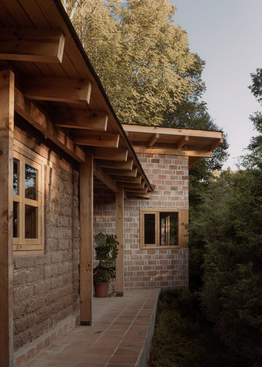 Casa Estelí by Colar