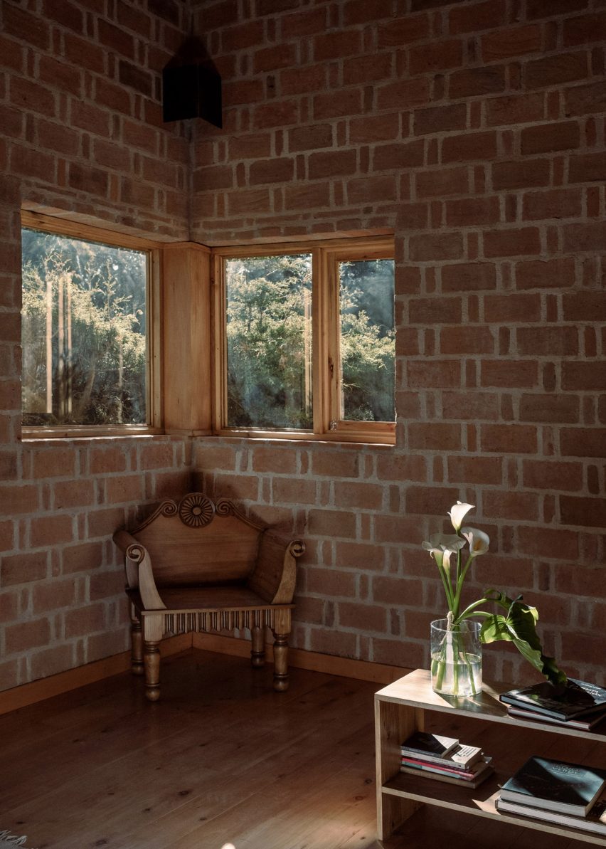 Casa Estelí by Colar