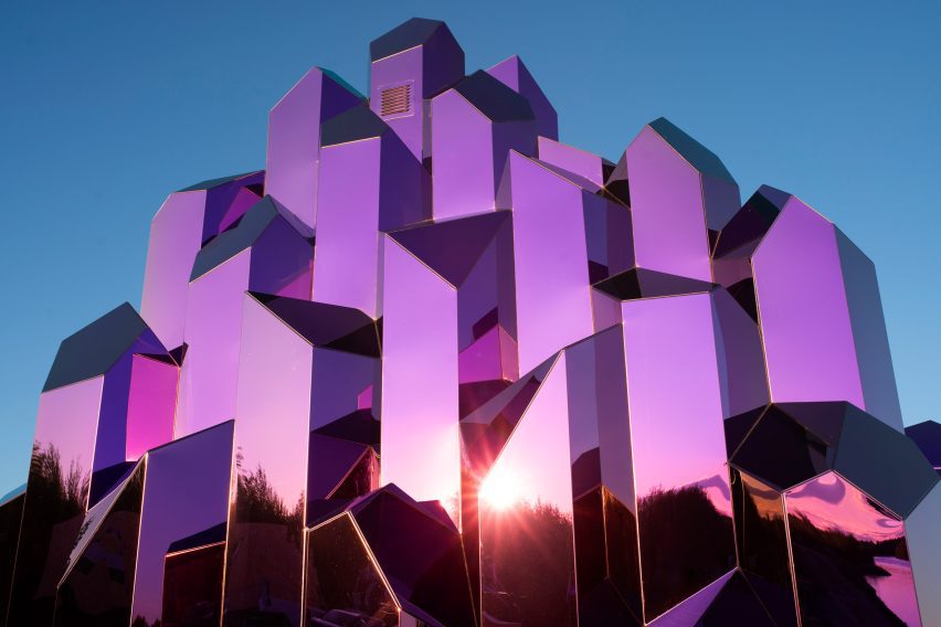 Crystal Sauna by Bigert & Bergstrom pink exterior