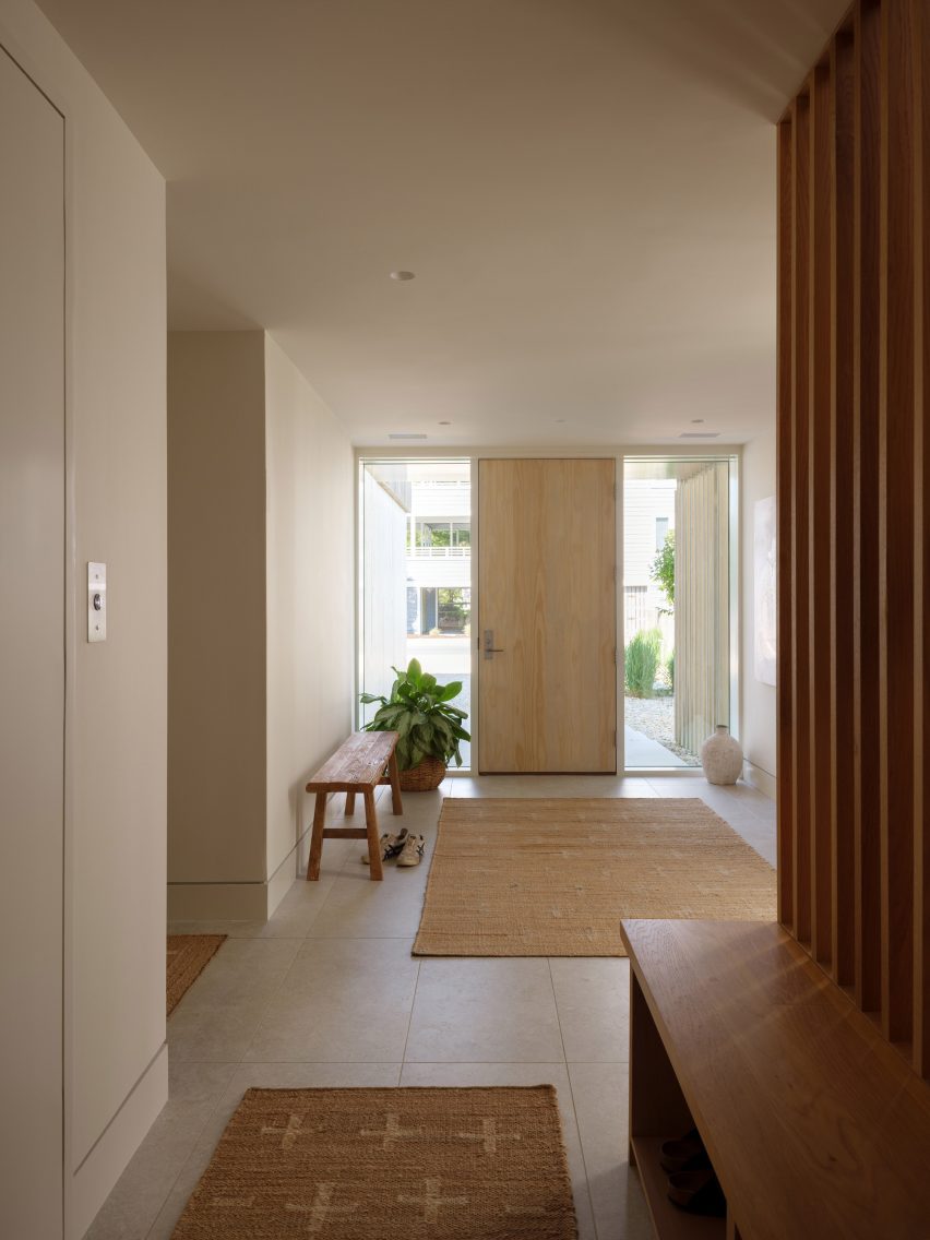 Dune House in Delaware by Ziger Snead
