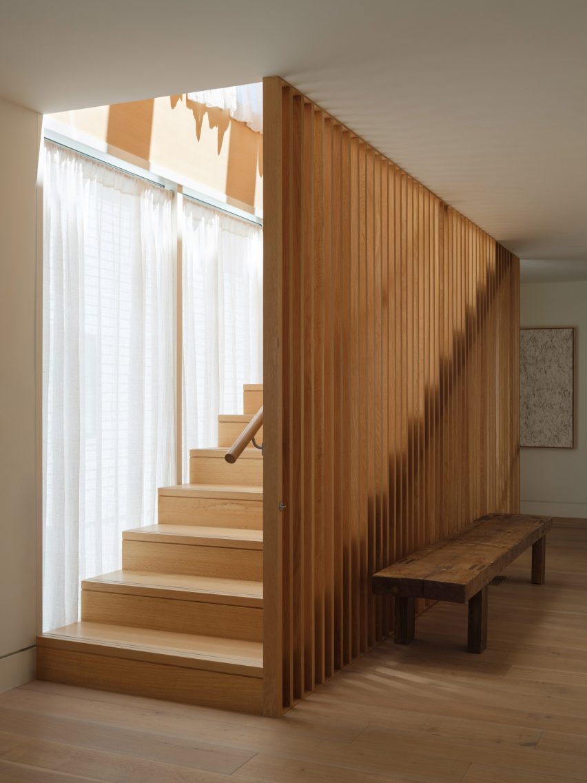 Dune House in Delaware by Ziger Snead