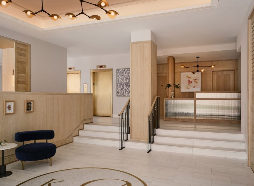 Entrance of Kimpton Ashbel