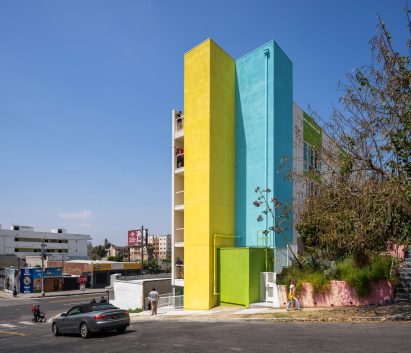 Loma Verde colourful apartments LA