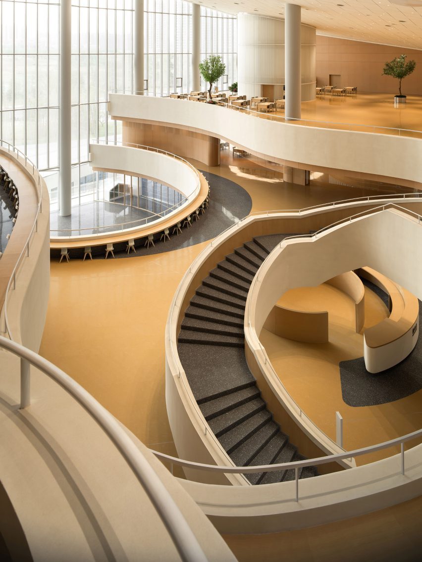 Xi’an Public Library by HONG Designworks