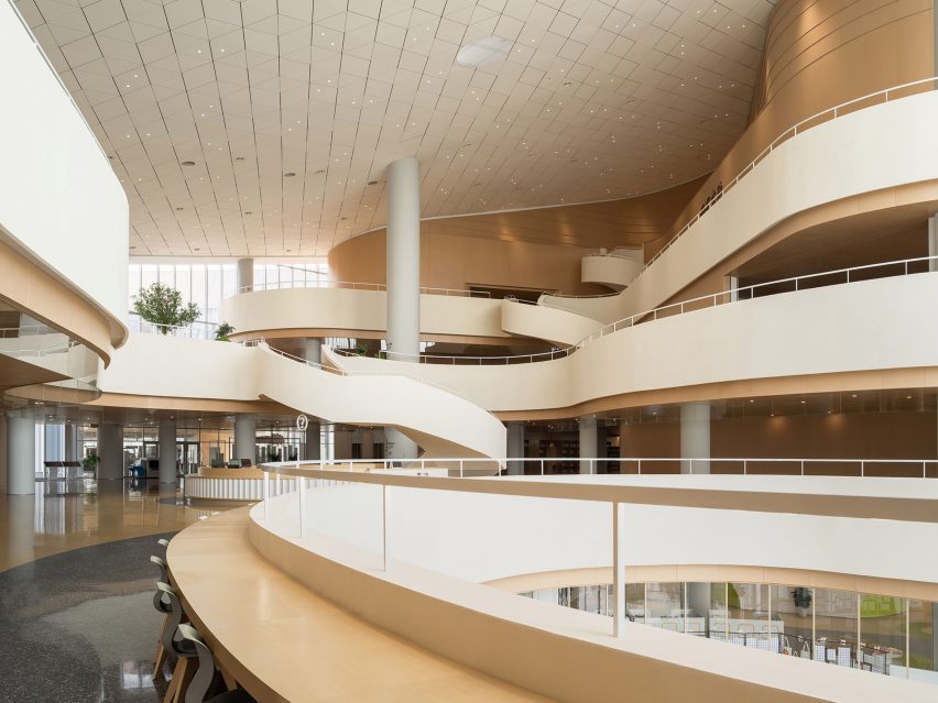 Xi’an Public Library by HONG Designworks