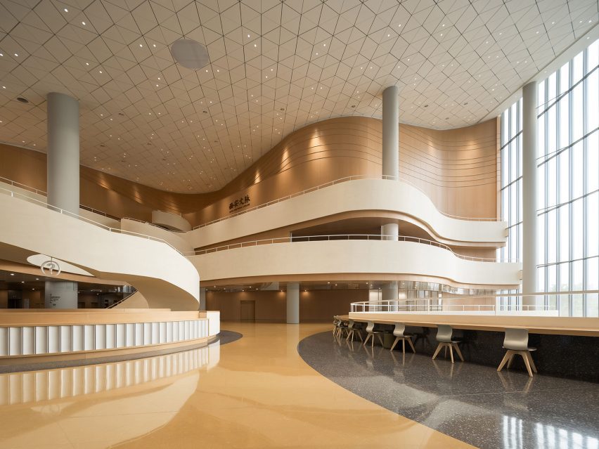 Xi’an Public Library by HONG Designworks