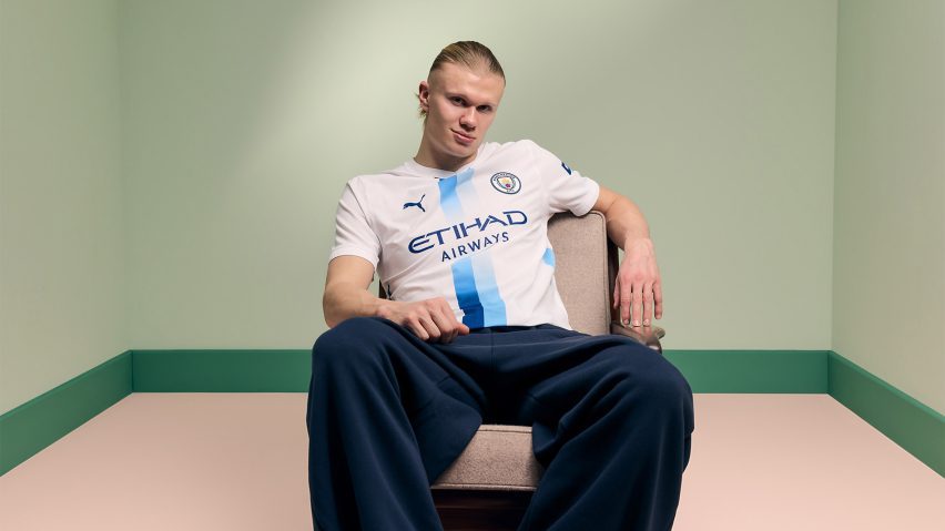 Manchester City AI kit by Puma