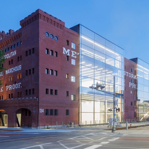 MIT warehouse by DSR