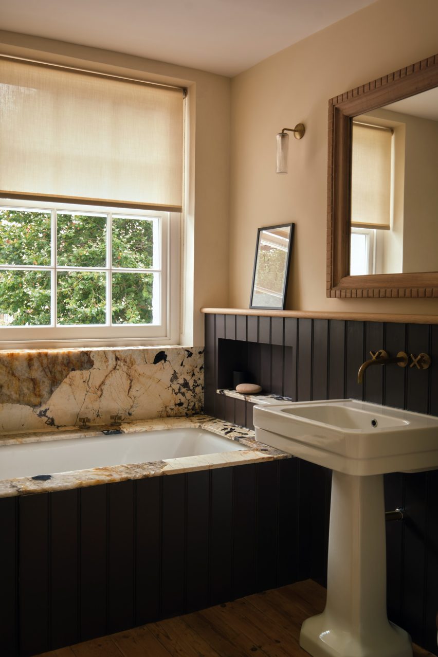 De Beauvoir Townhouse by Mosley Thorold