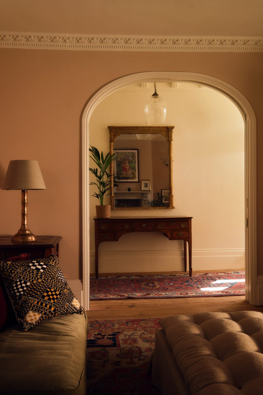 De Beauvoir Townhouse by Mosley Thorold