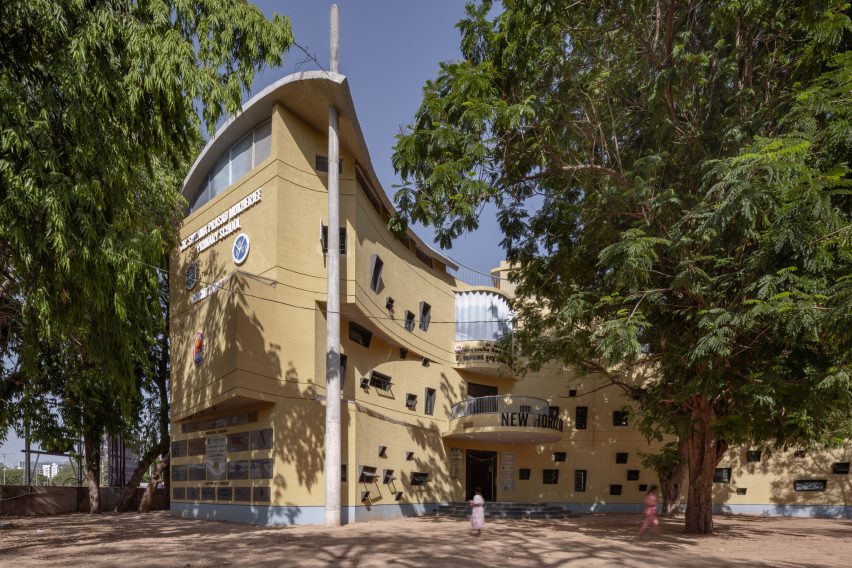 New Horizon school by Habitat Collaborative