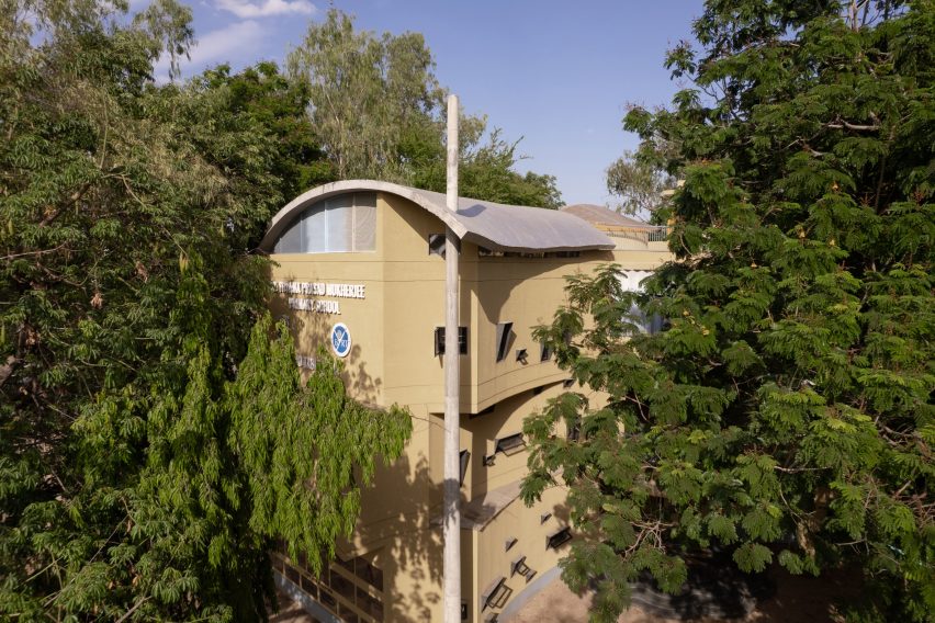 New Horizon school by Habitat Collaborative