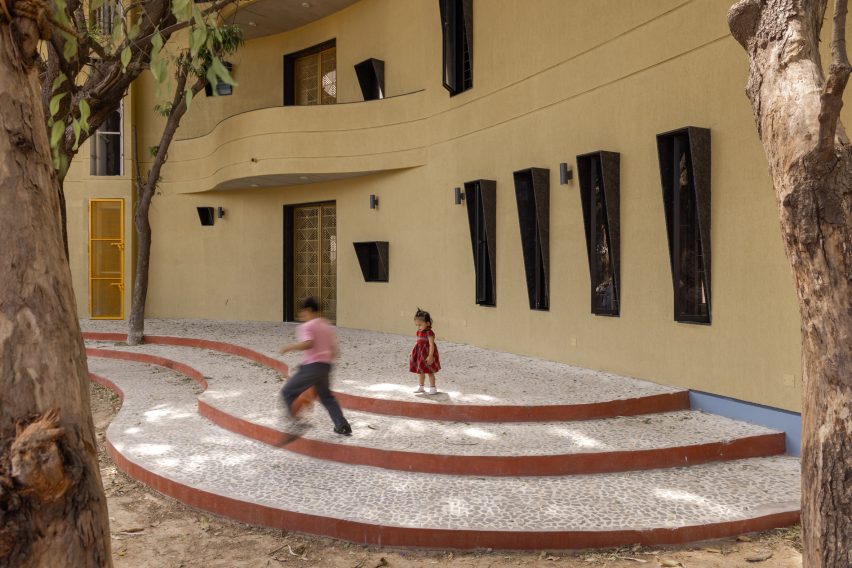 New Horizon school by Habitat Collaborative