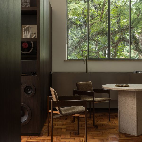 Ruído Branco Studio by Cyro Arquitetura