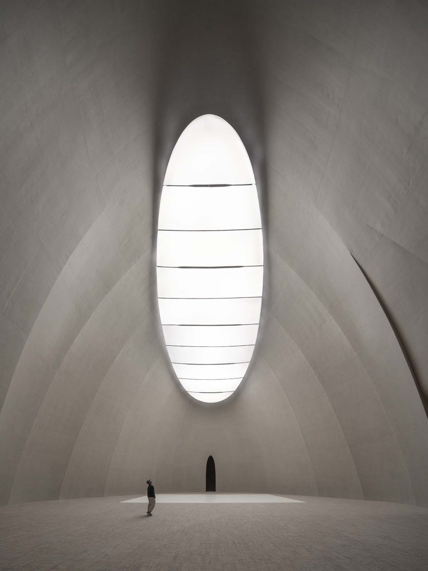 Gallery space in China by MAD