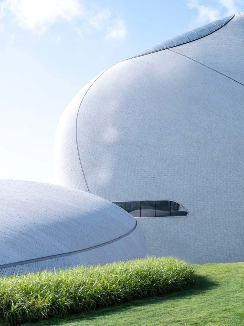 Shenzhen Bay Culture Square in China by MAD
