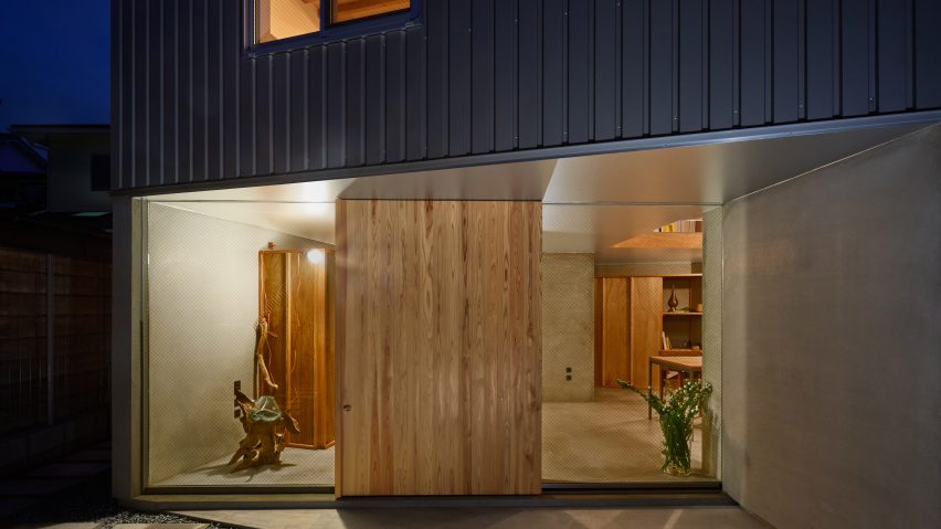 House in Shichiku by Tato Architects