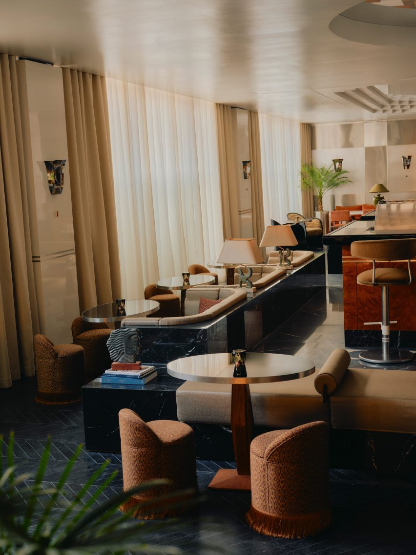 Lobby in The Dean Munich by Tatjana von Stein