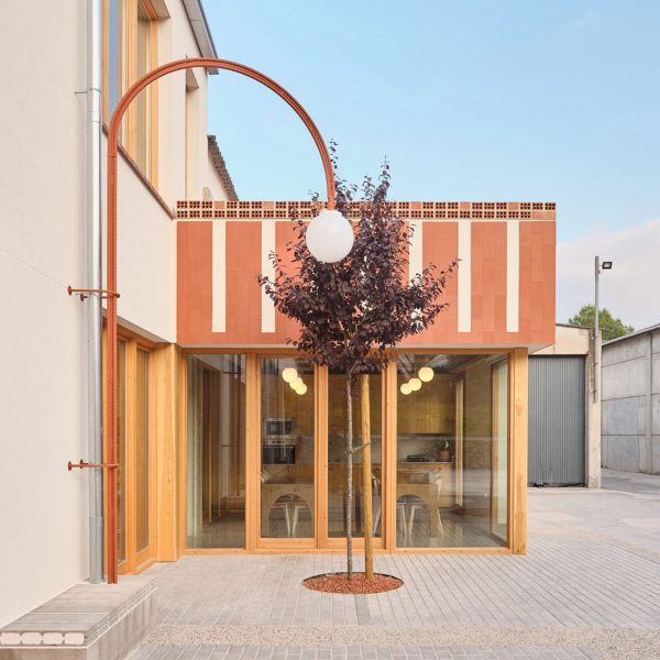 Tuvatextil by NUA arquitectures