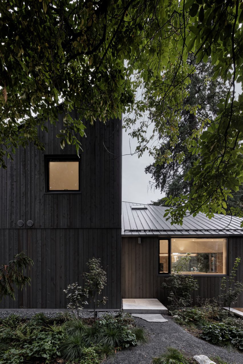 Leckie Studio Twin Peaks House