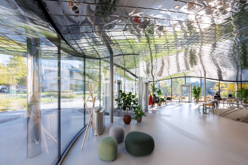 VISTA Science Experience Centre in Austria by Studio Maks