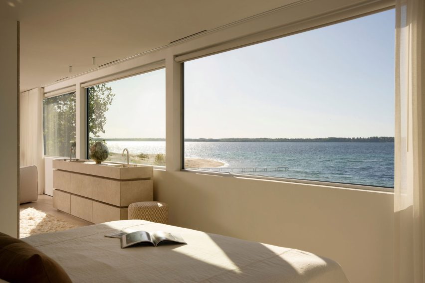Willow Point by Lauri Design Studio