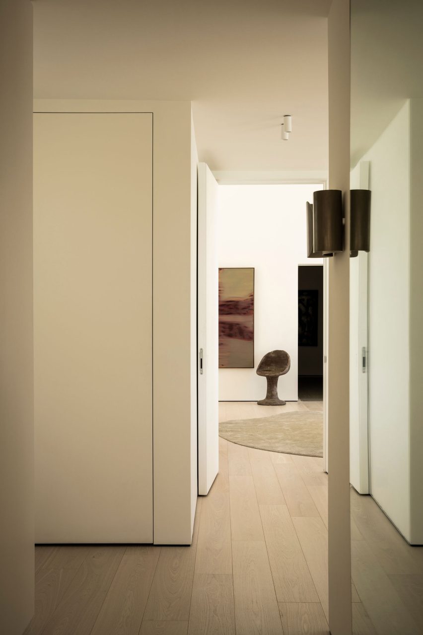 Willow Point by Lauri Design Studio