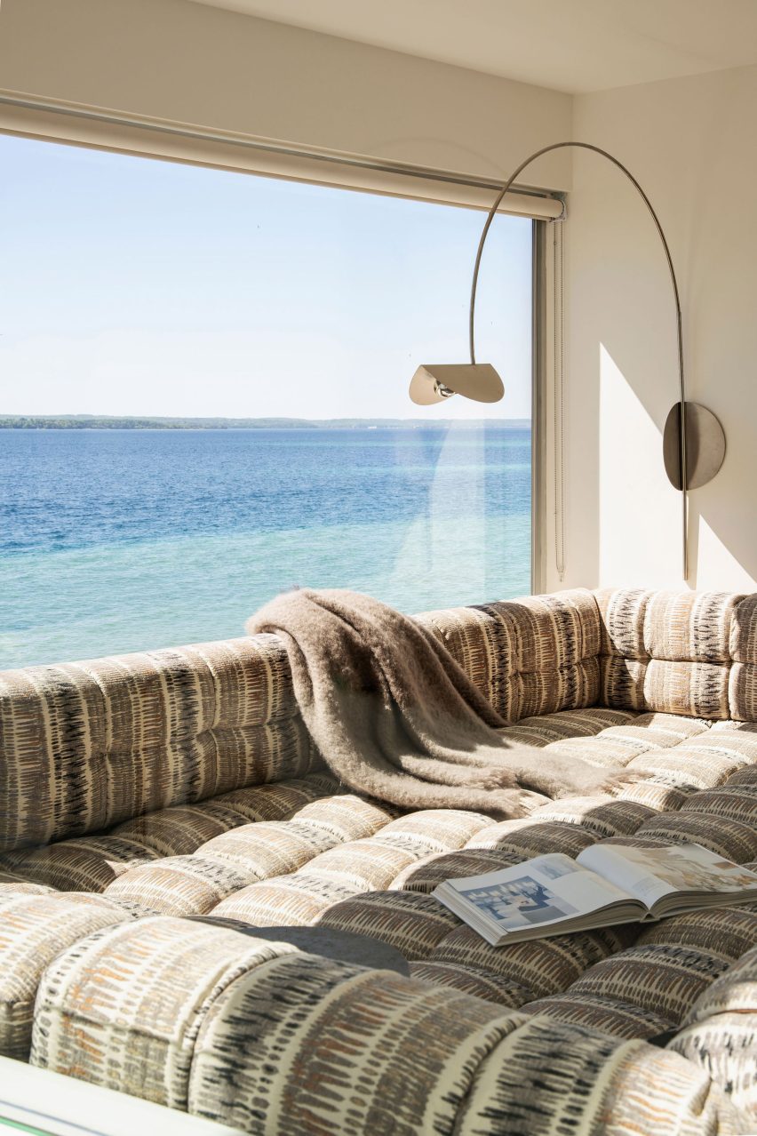 Willow Point by Lauri Design Studio