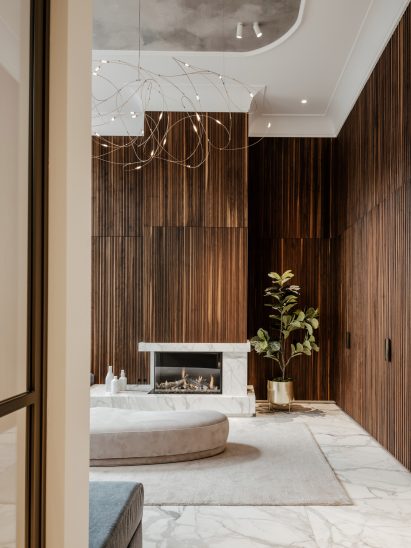 White marble flooring Calacatta "Wow" seen in renovated space 