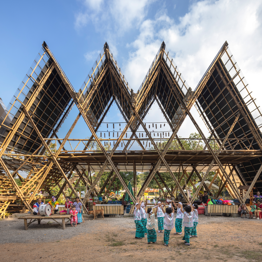 Na-Eh Bamboo Market