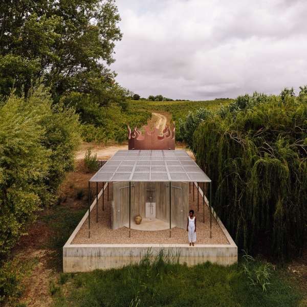 Casa Sem Pele by Didier Faustino