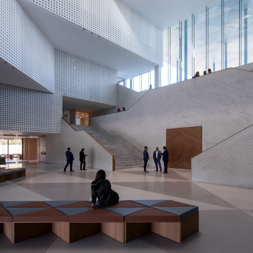Ismaili Center Houston (Texas, USA)