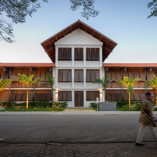 Maison de l’Art de Grand-Bassam by Koffi Diabaté Architectes