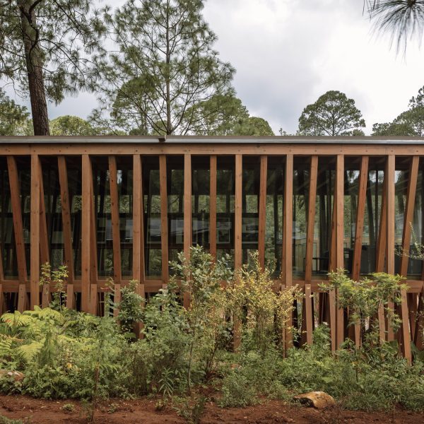 Mazaua (Valle de Bravo, Mexico) by Manuel Cervantes Estudio