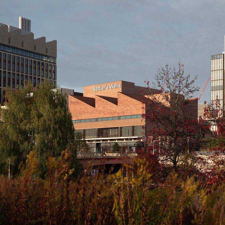 Sadler’s Wells East (London, UK)