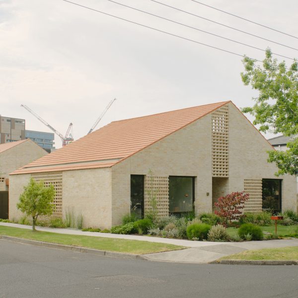 Hanslope House (Victoria, Australia) by Olaver Architecture