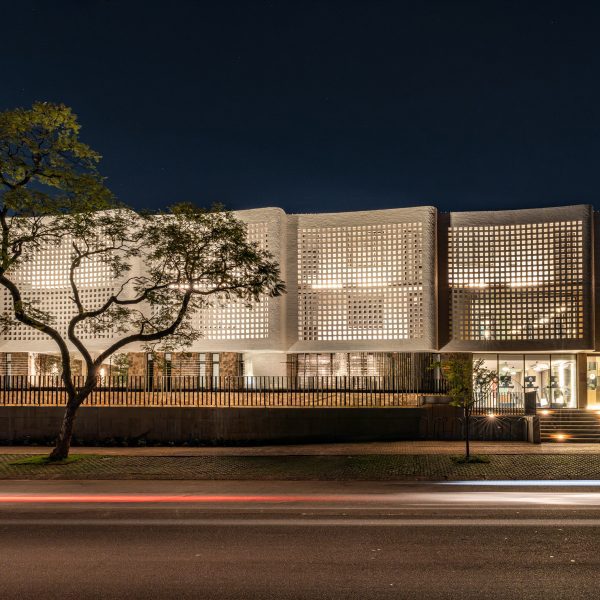 Volley Roper (Pretoria, South Africa) by TANN Architecture