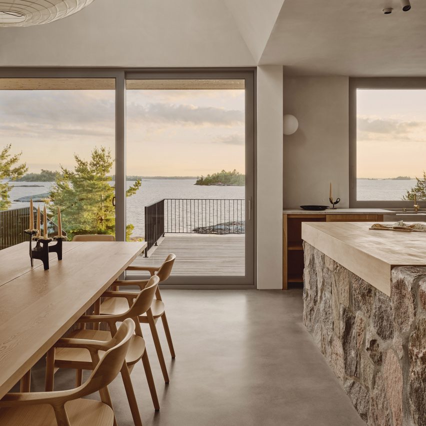 Pine Island Cottage (Ontario, Canada)