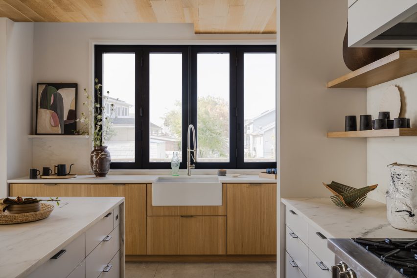 Breezy Point House by BAAO Studio