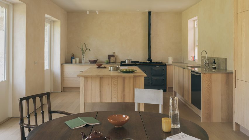 Cairngorm Cottage by Architecture Office