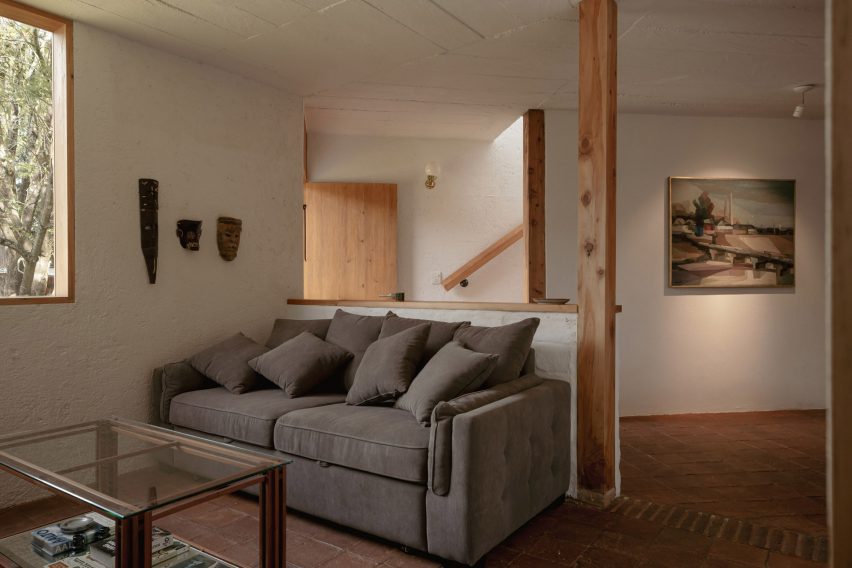 Casa Amona by Colar