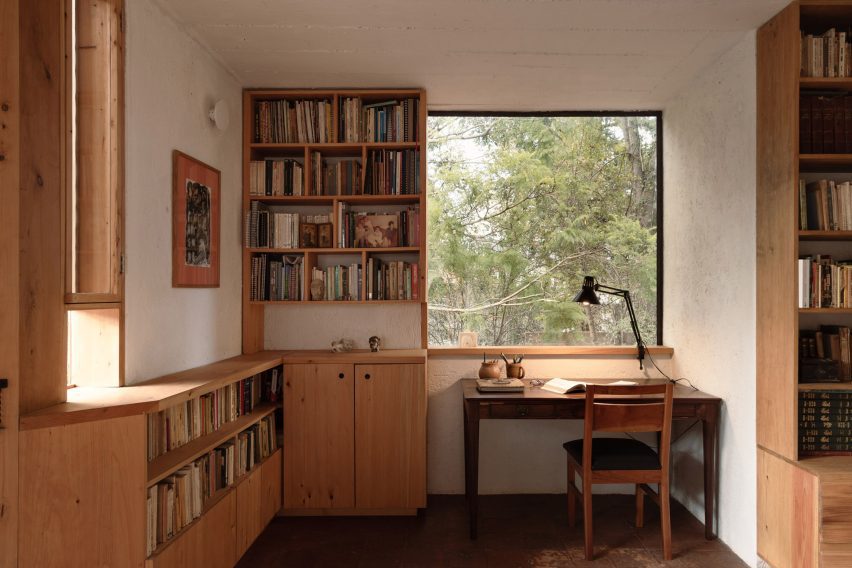 Casa Amona by Colar