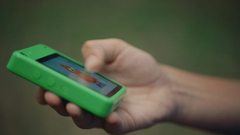 Freckle Phone troca redes sociais por aventuras ao ar livre