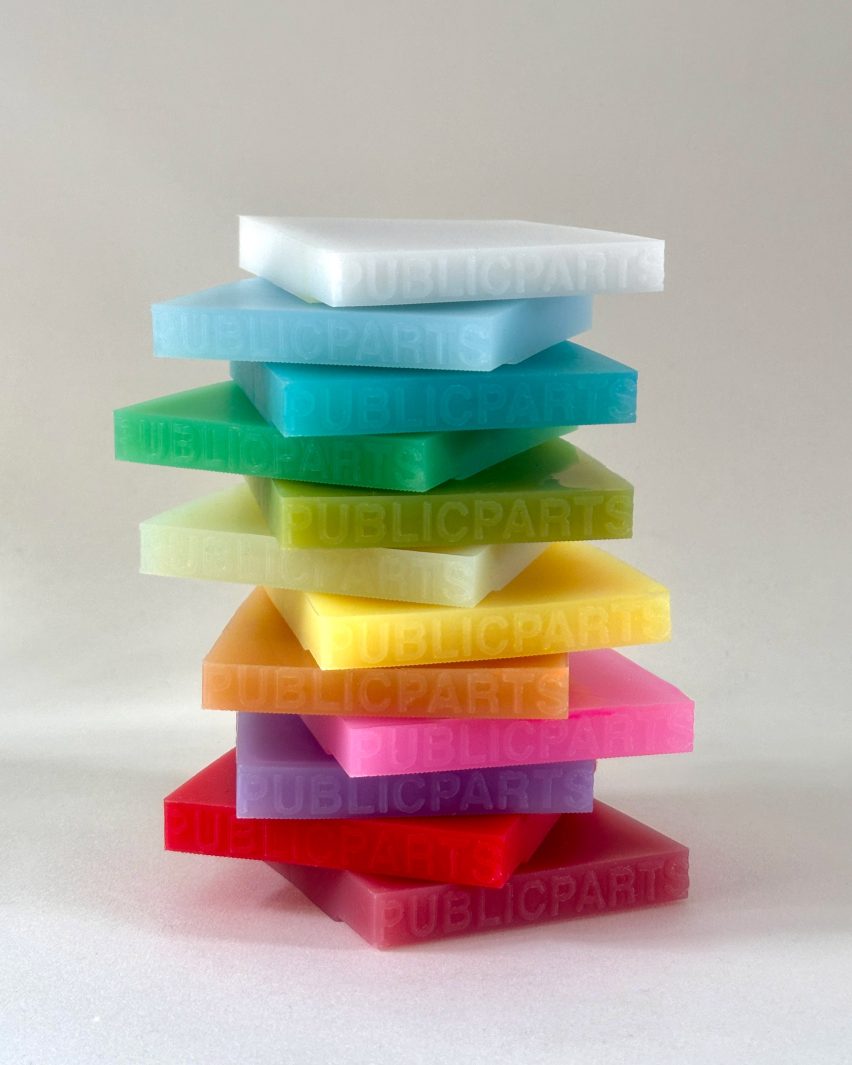 Cube-shaped lamp made from silicone