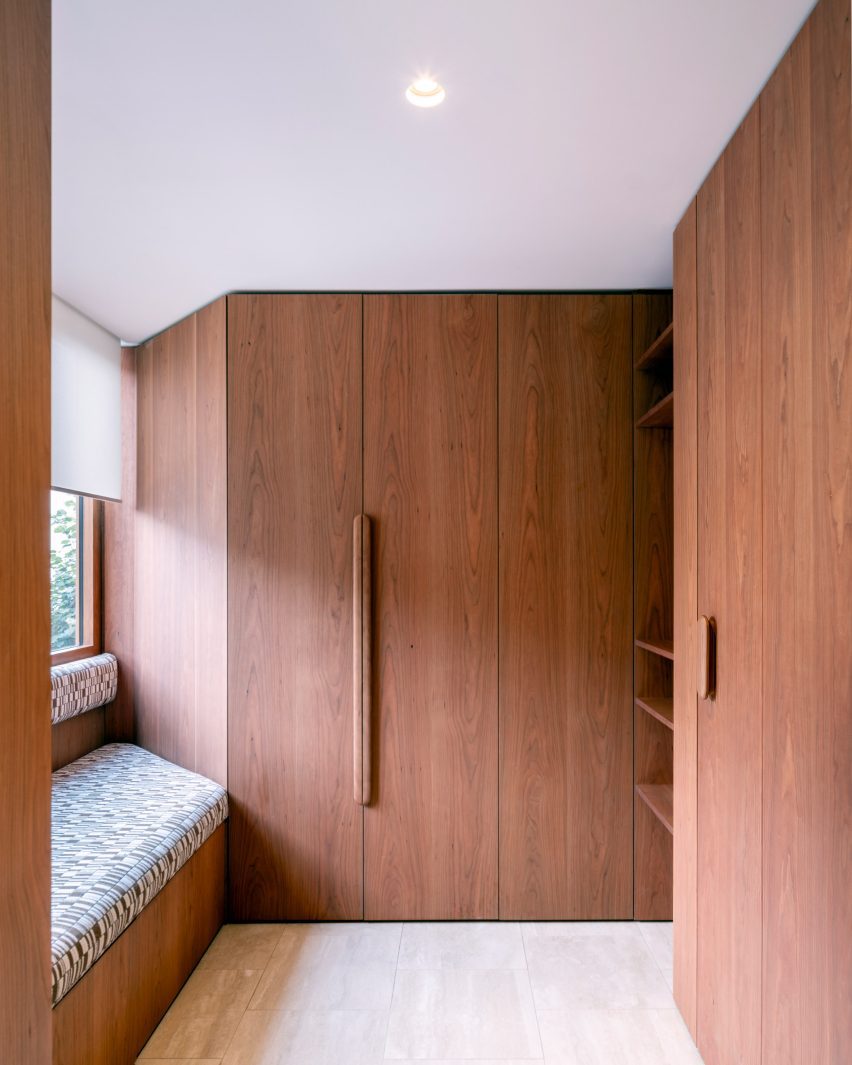 Landing space inside Hampstead Town House by Hayhurst and Co