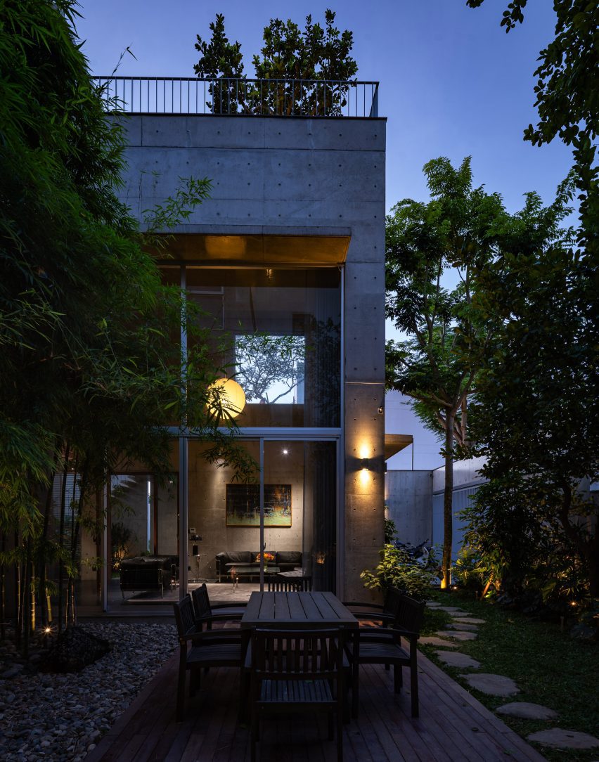 House K by HGAA